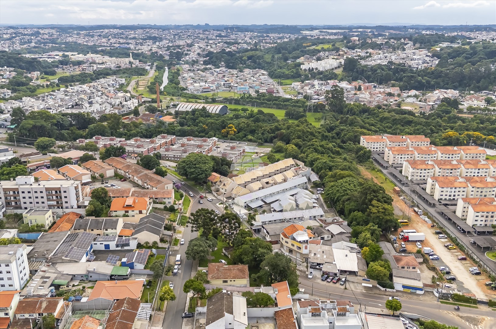 Terreno/Área à venda em Portão, Curitiba — Portal Chave Fácil