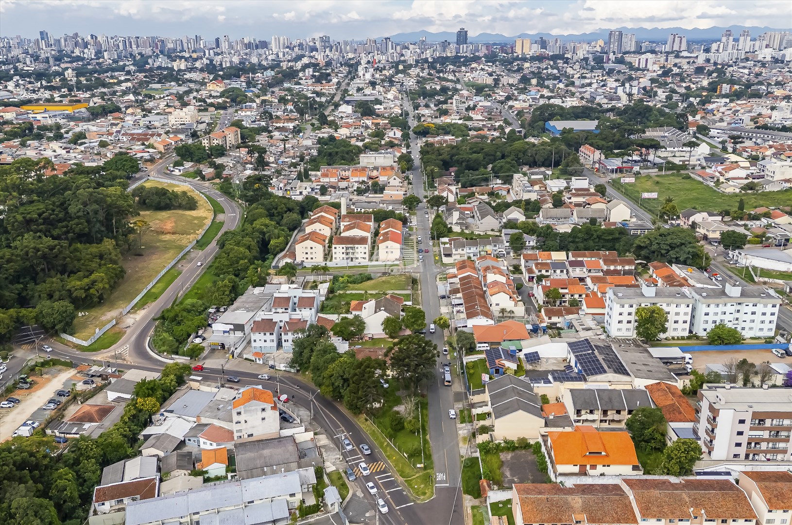 Terreno/Área à venda em Portão, Curitiba — MAFI ADMINISTRADORA DE IMOVEIS LTDA