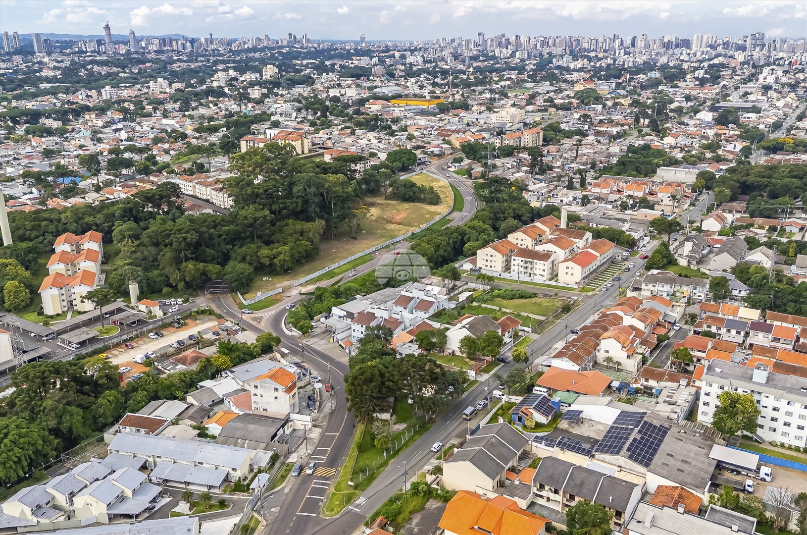 Terreno/Área à venda em Portão, Curitiba — MAFI ADMINISTRADORA DE IMOVEIS LTDA