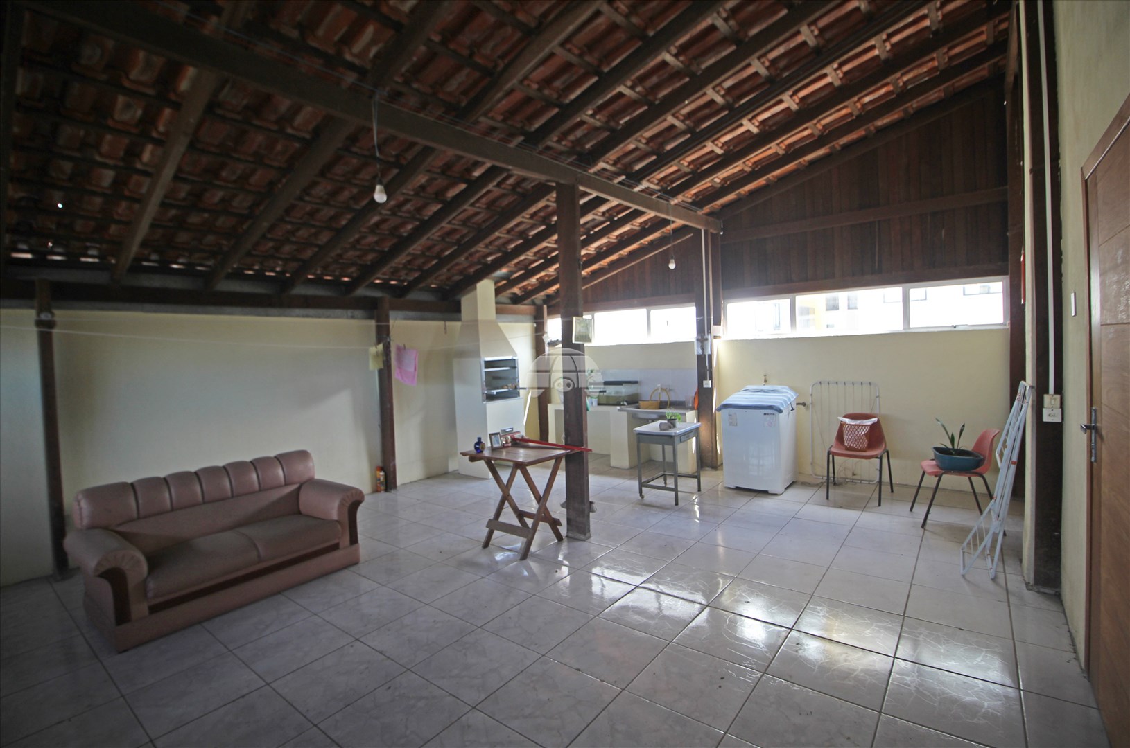 Apartamento para alugar em Juvevê, Curitiba — MAFI ADMINISTRADORA DE IMOVEIS LTDA