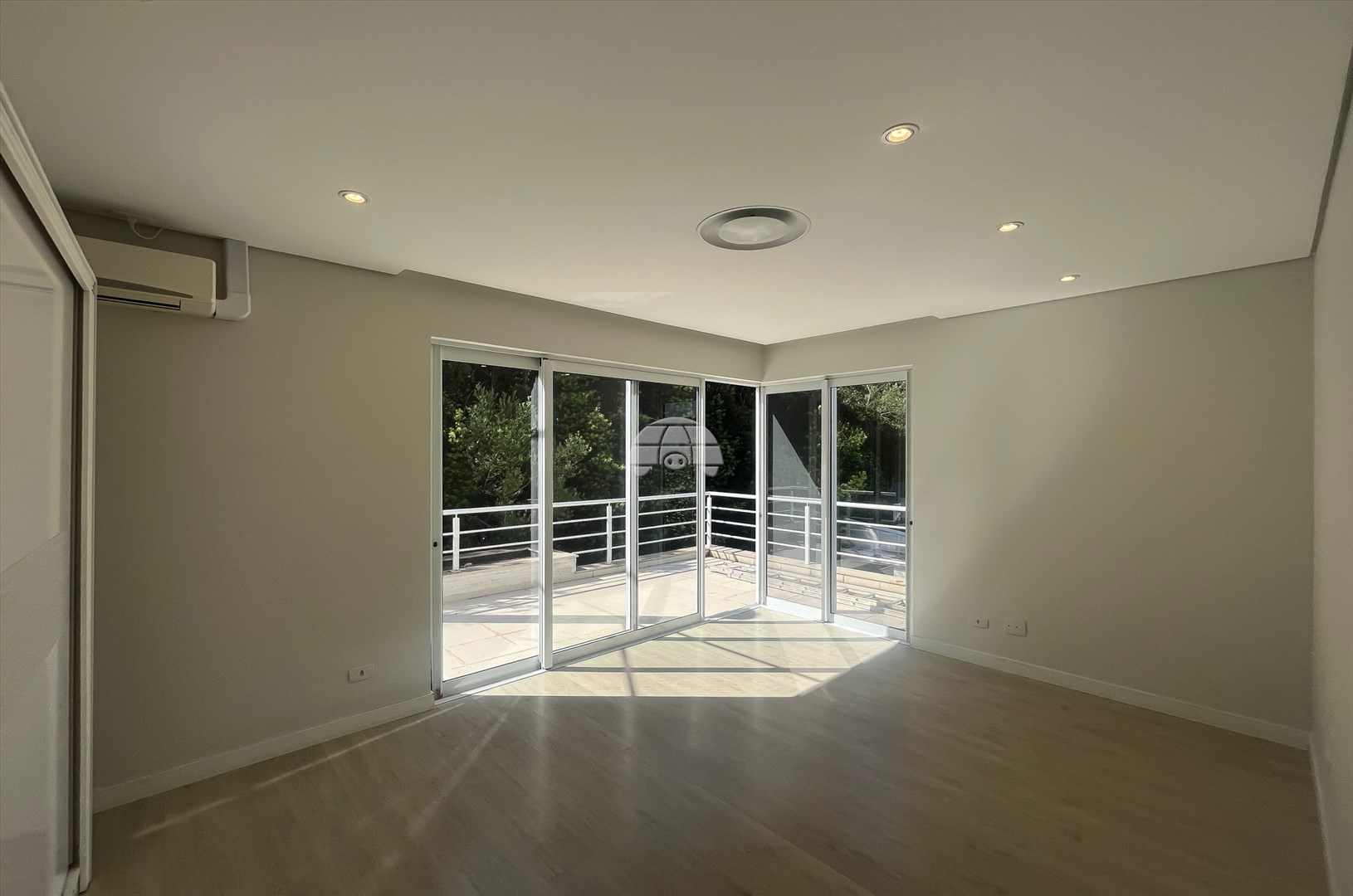 Casa à venda em Alphaville Graciosa, Pinhais — TESTE 12342