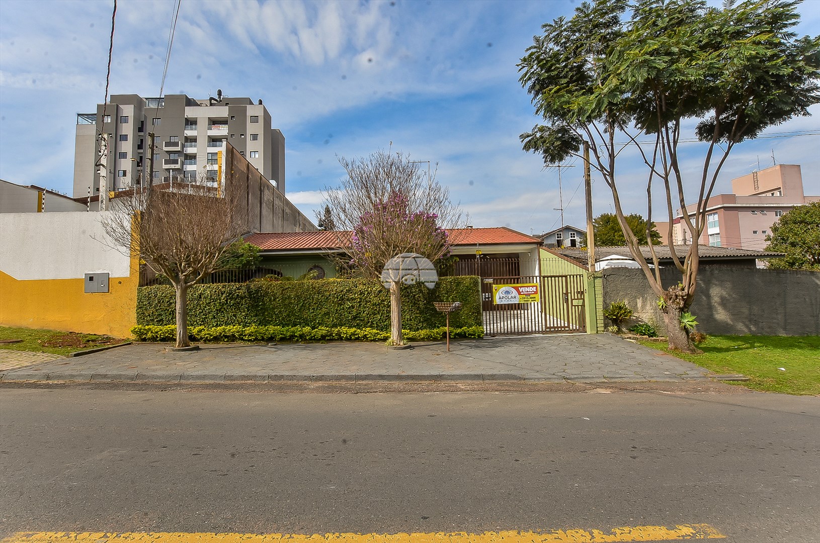 Casa à venda em Capão Raso, Curitiba — Portal Chave Fácil