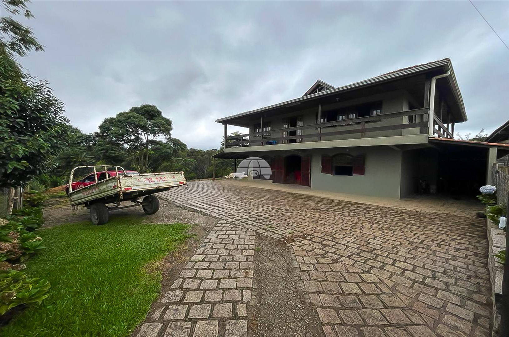 Sobrado para alugar em Planta Deodoro, Piraquara — Portal Chave Fácil