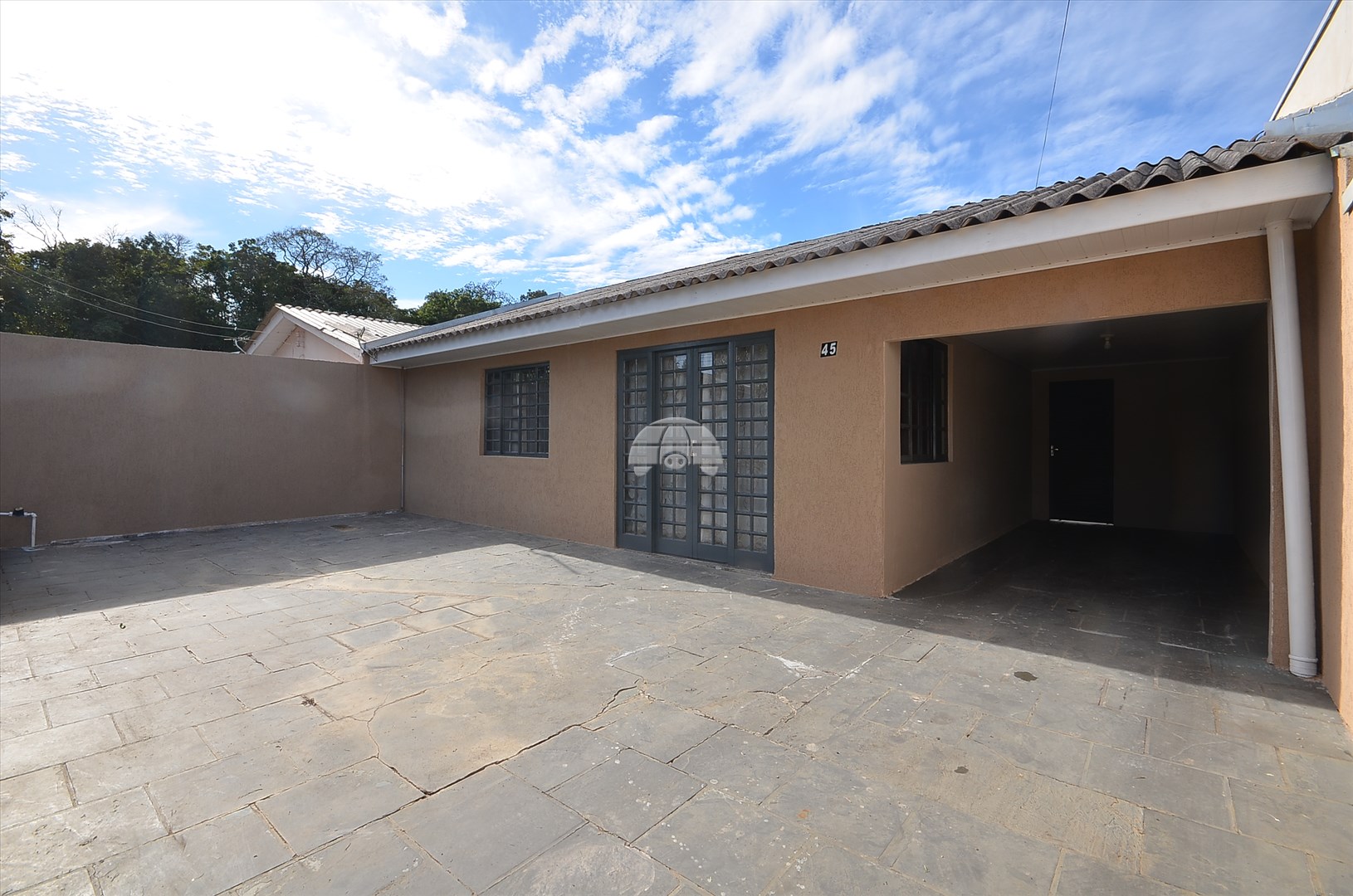 Casa à venda em Santa Felicidade, Curitiba — Portal Chave Fácil