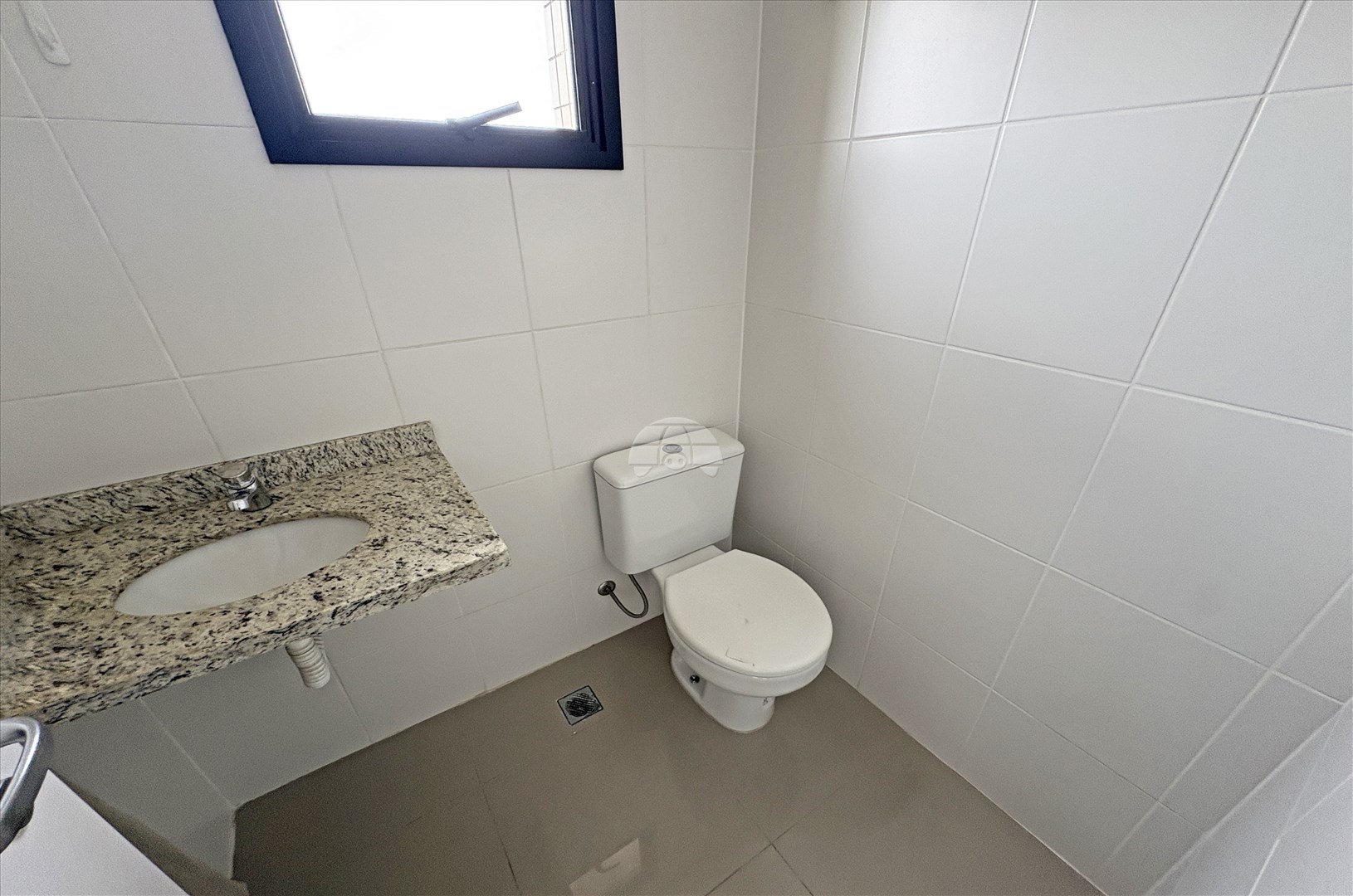 Sala/Conjunto Comercial para alugar em Centro, Curitiba — Portal Chave Fácil