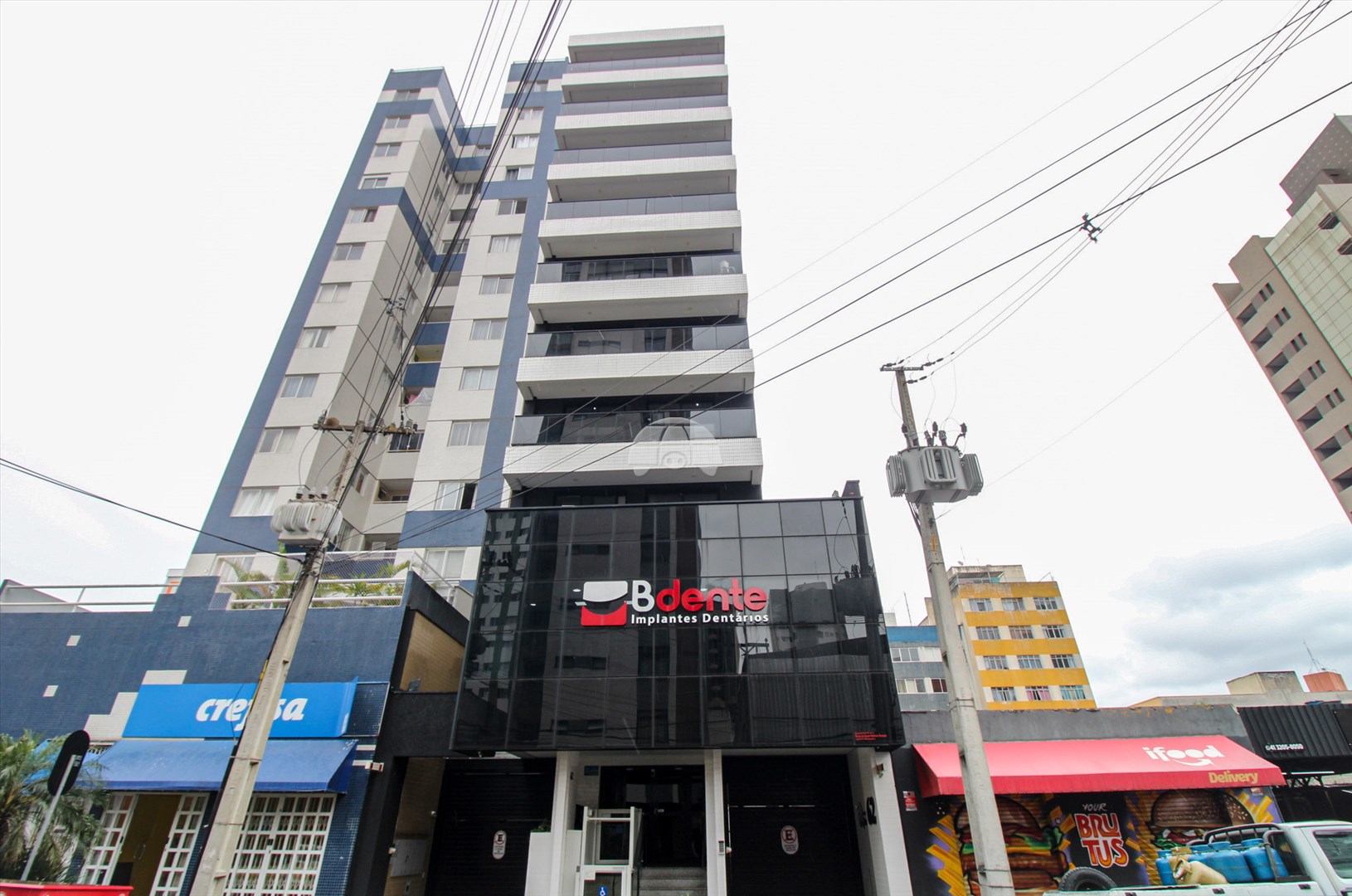 Sala/Conjunto Comercial para alugar em Centro, Curitiba — Portal Chave Fácil