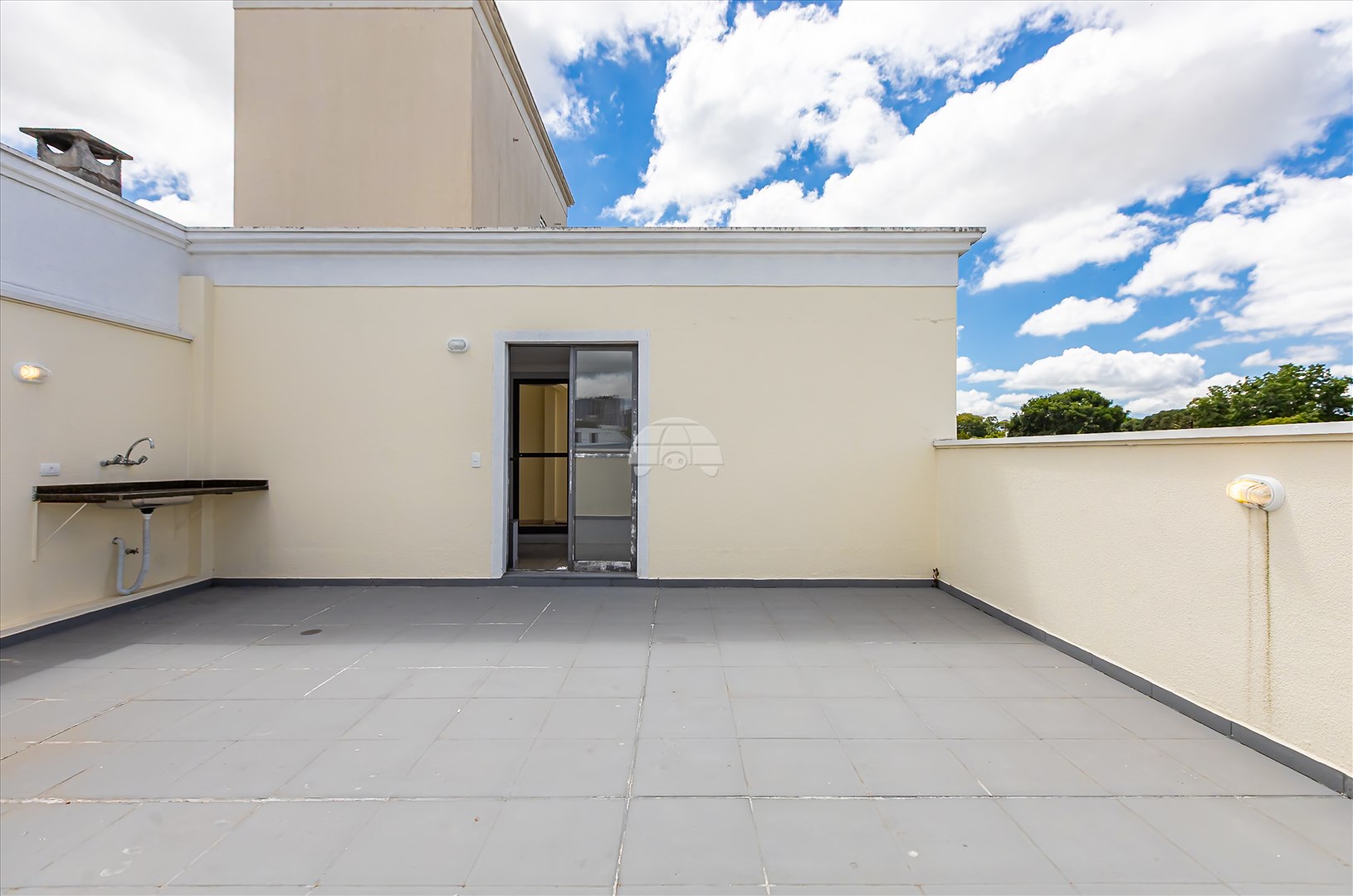 Apartamento à venda em Hugo Lange, Curitiba — Imobiliária Andrade