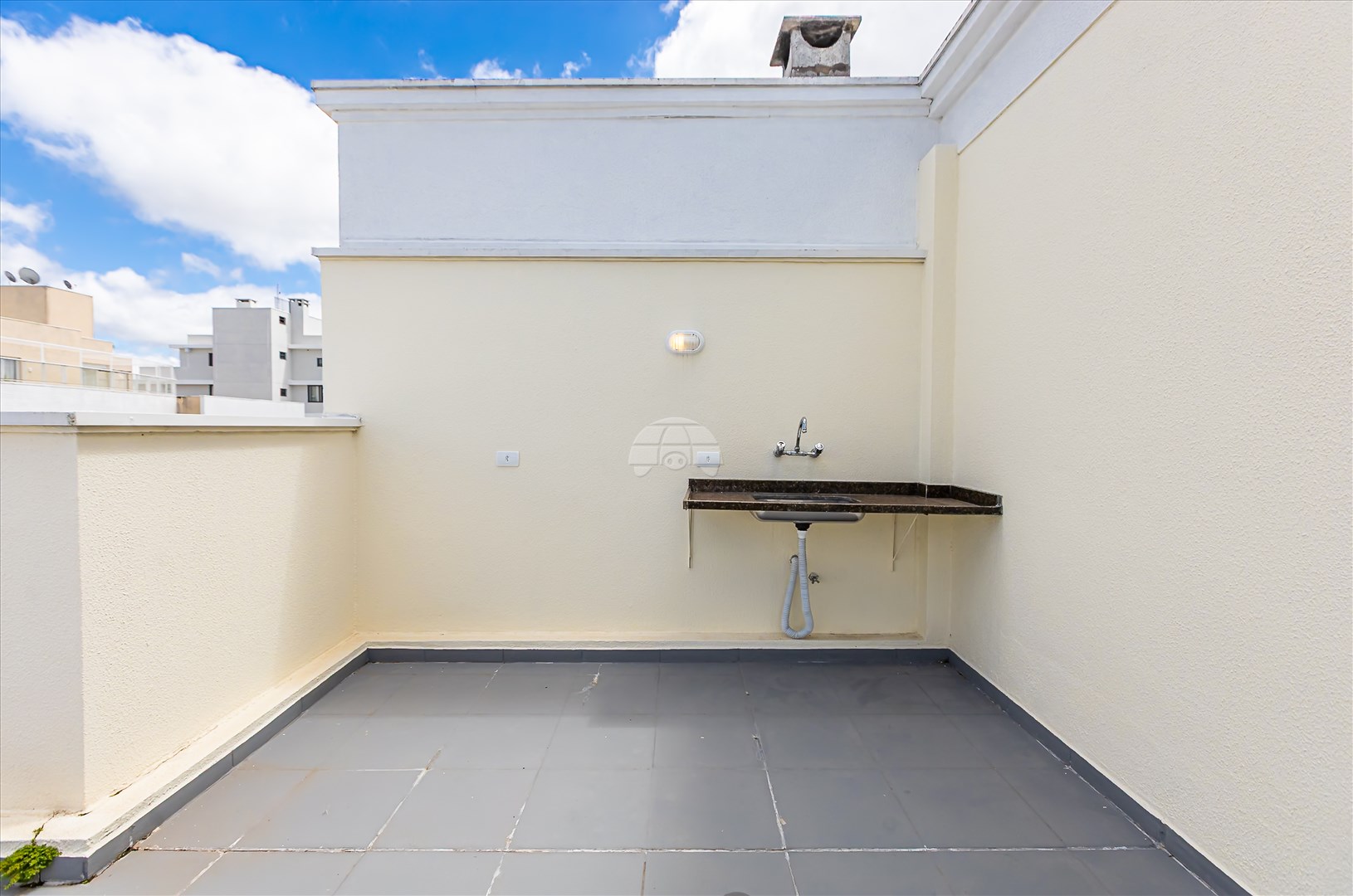 Apartamento à venda em Hugo Lange, Curitiba — Imobiliária Andrade