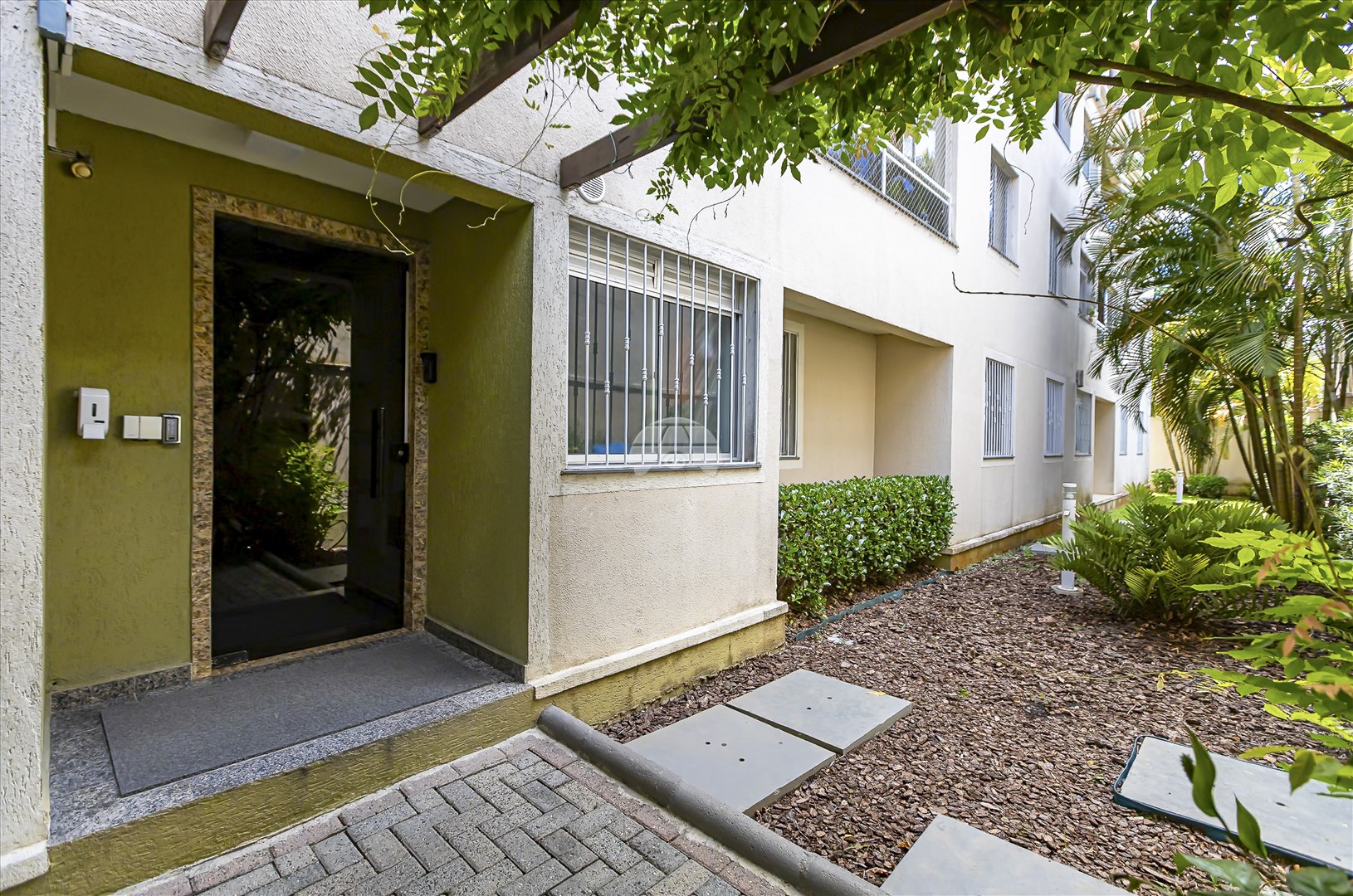 Apartamento à venda em Hugo Lange, Curitiba — Imobiliária Andrade