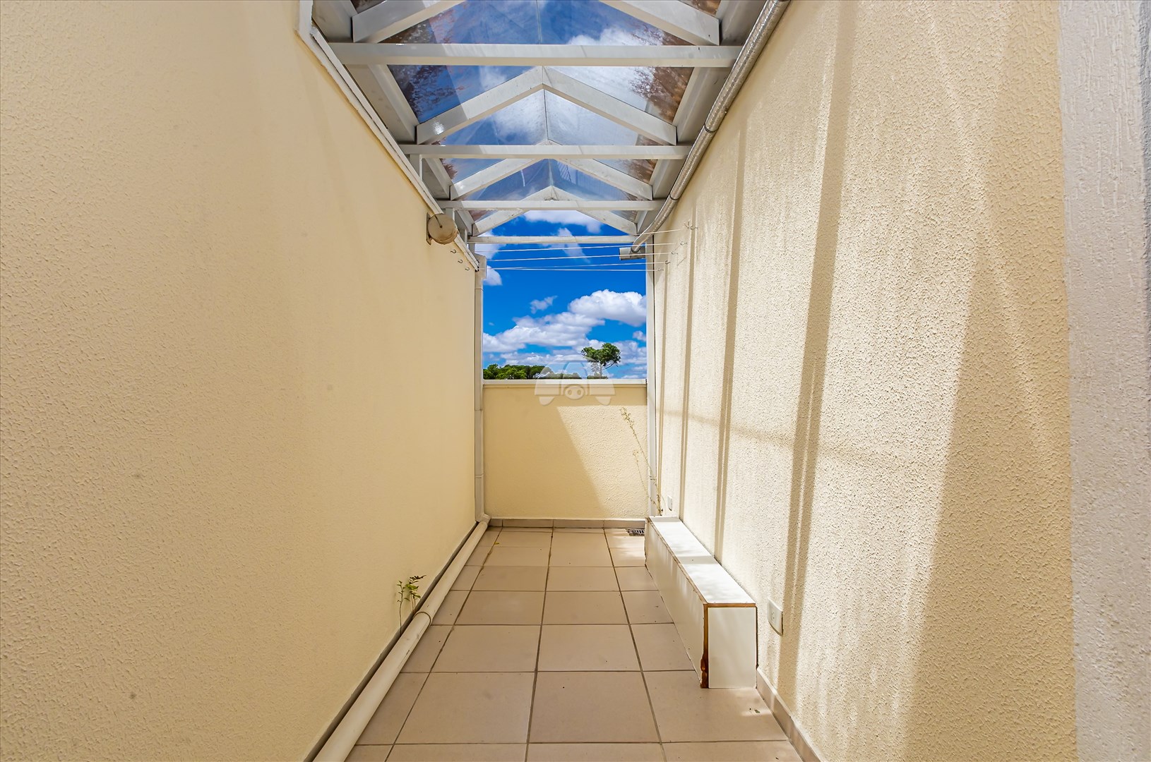 Apartamento à venda em Hugo Lange, Curitiba — Imobiliária Andrade