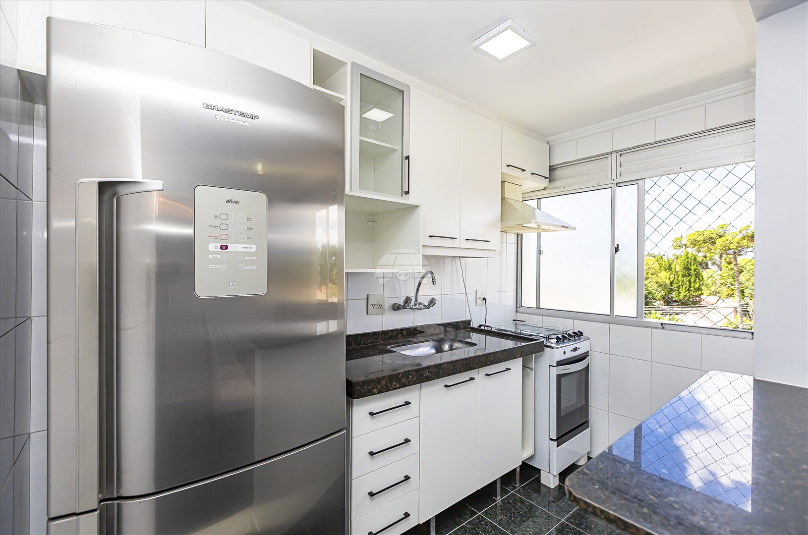 Apartamento à venda em Hugo Lange, Curitiba — Imobiliária Andrade