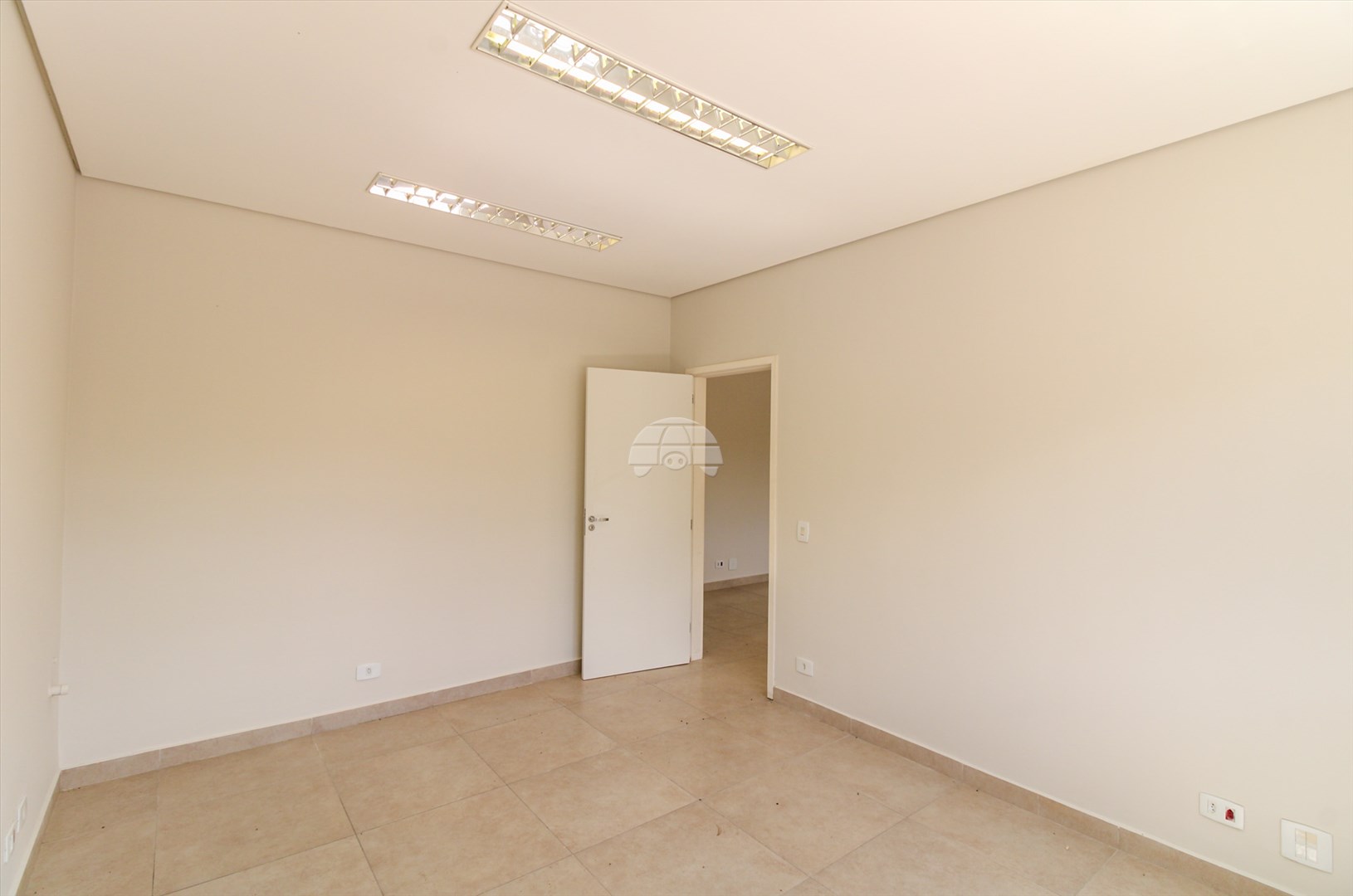 Casa Comercial/Residencial para Locação no Bairro Hugo Lange ref. 88836 (10 / 10)