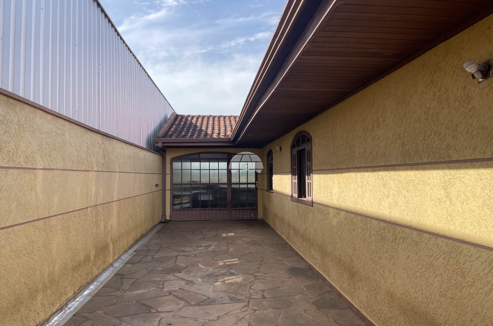 Sala/Conjunto Comercial à venda em Jardim Cláudia, Pinhais — Portal Chave Fácil
