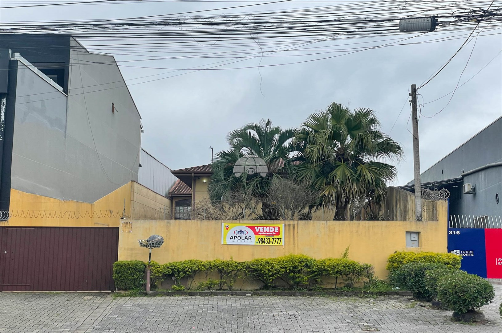 Sala/Conjunto Comercial à venda em Jardim Cláudia, Pinhais — Portal Chave Fácil