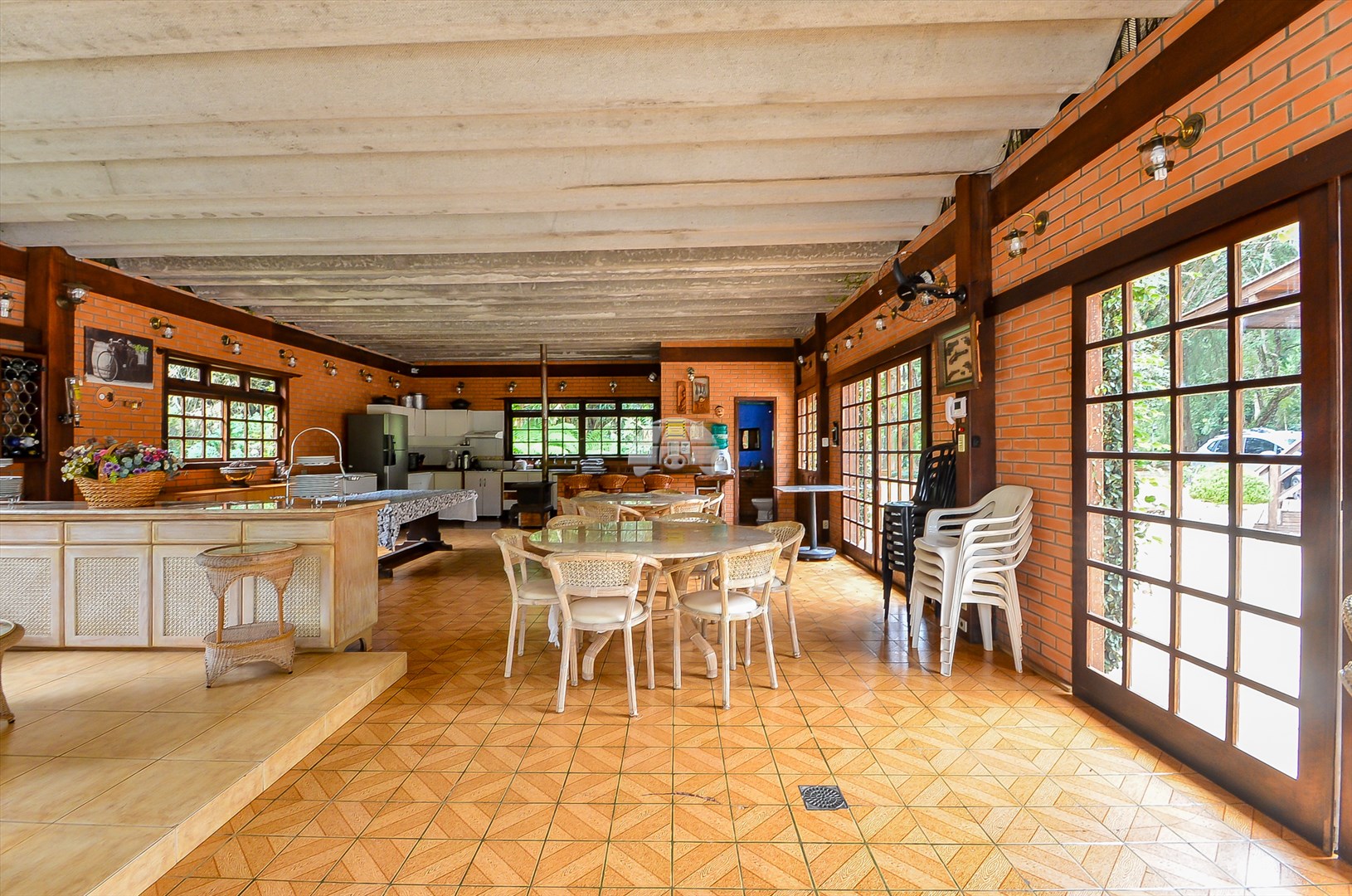 Terreno/Área à venda em Pacotuba, Almirante Tamandaré — GOMES CONSULTOR IMOBILIARIO LTDA.