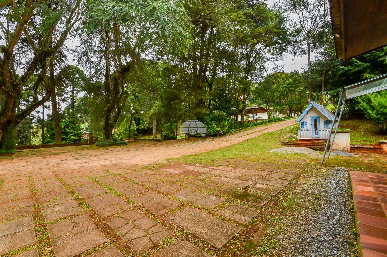 Terreno/Área à venda em Pacotuba, Almirante Tamandaré — GOMES CONSULTOR IMOBILIARIO LTDA.