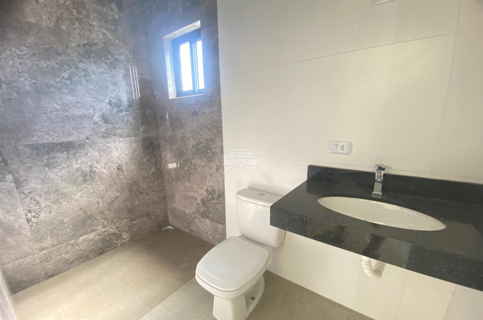 Casa à venda em Saint Etiene, Matinhos — Portal Chave Fácil