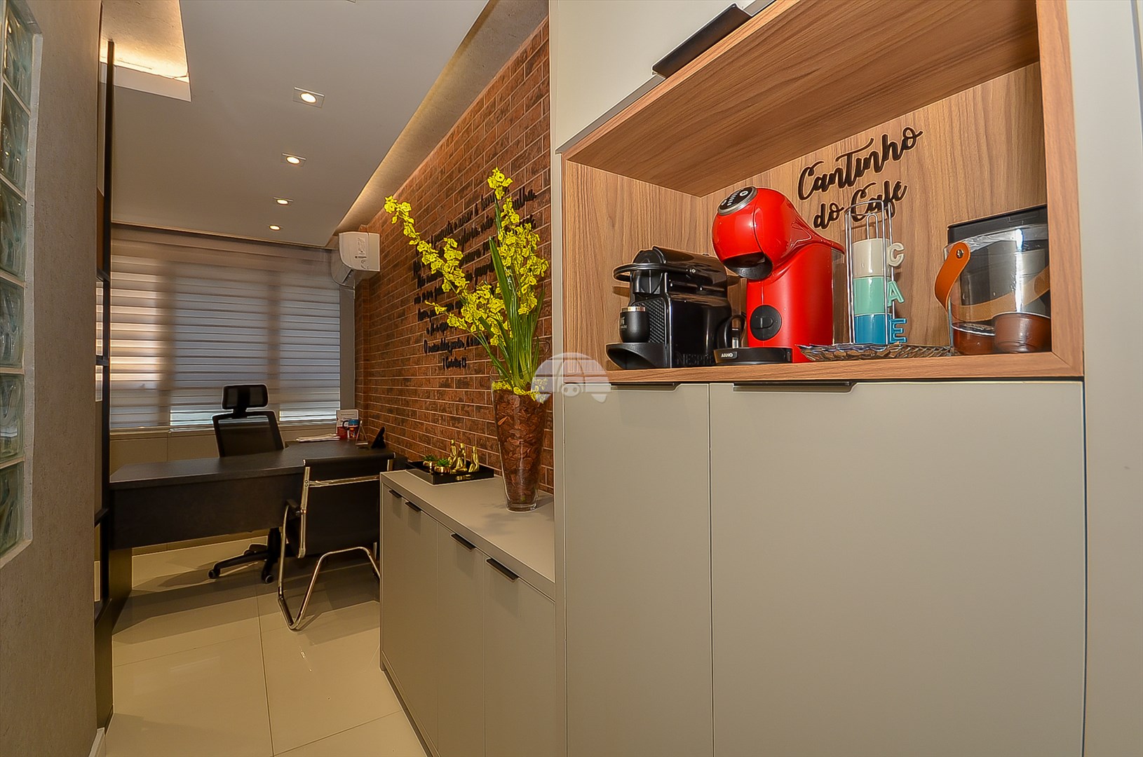 Sala/Conjunto Comercial à venda em Centro, Curitiba — Toyo Imóveis - Curitiba/PR