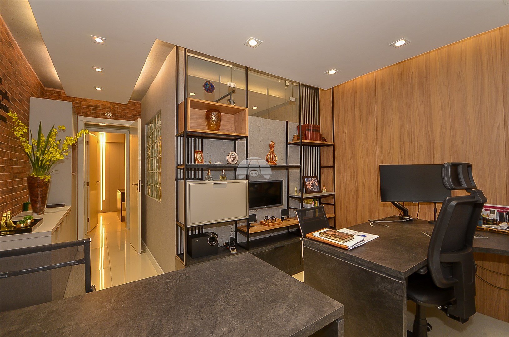 Sala/Conjunto Comercial à venda em Centro, Curitiba — Toyo Imóveis - Curitiba/PR