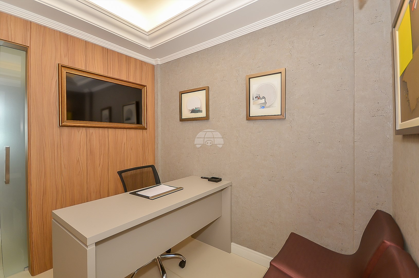Sala/Conjunto Comercial à venda em Centro, Curitiba — Portal Chave Fácil