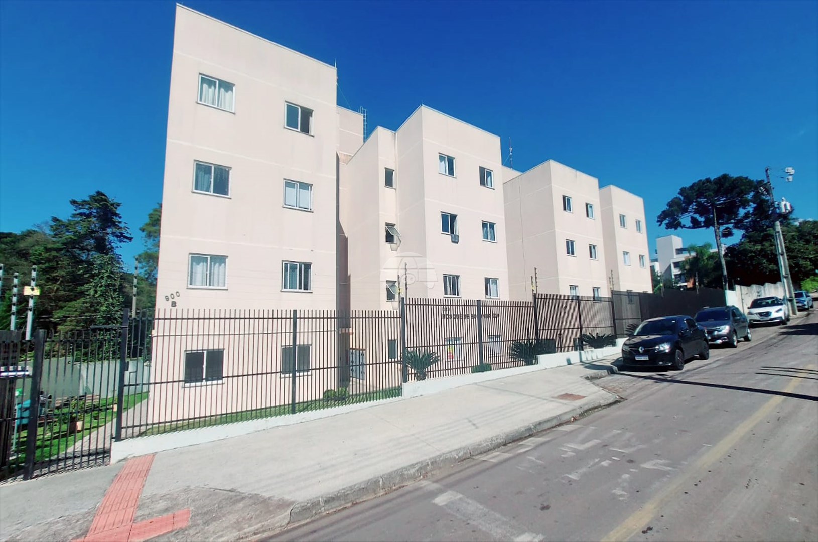 Apartamento à venda em Jardim Amélia, Pinhais — Portal Chave Fácil