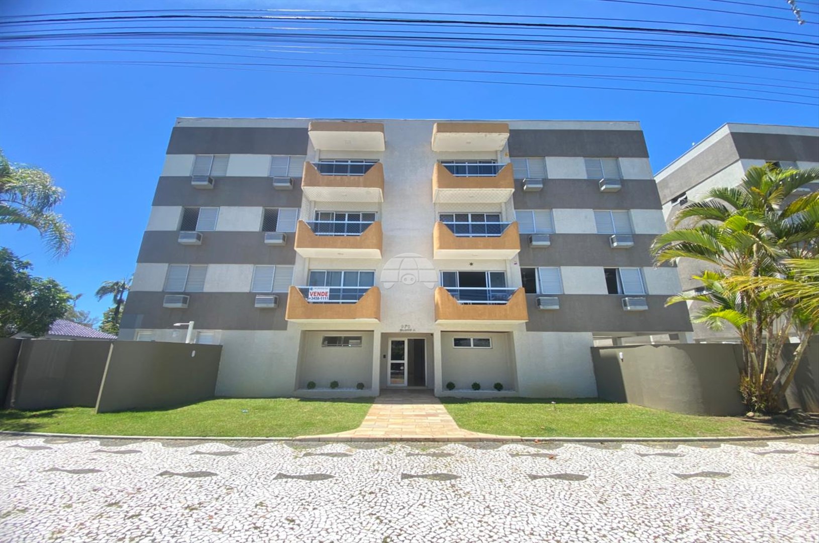 Apartamento à venda em Gaivotas, Matinhos — Portal Chave Fácil