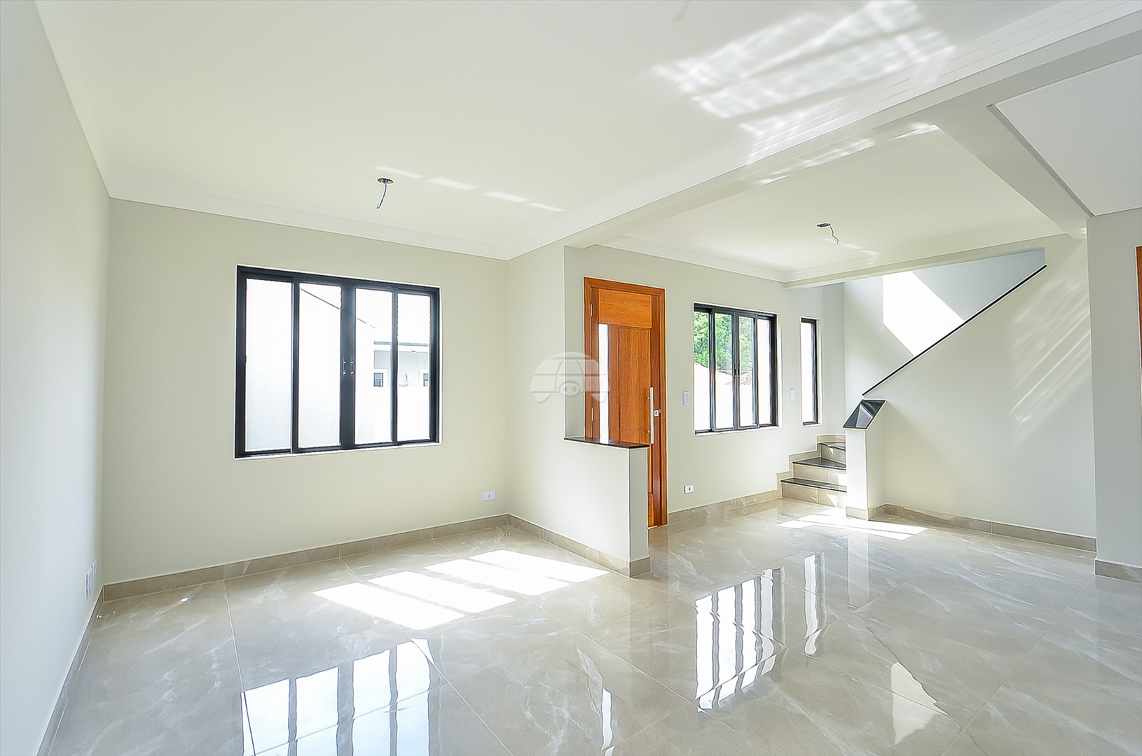 Casa à venda em Santa Cândida, Curitiba — Galvão Vendas - Imóveis a venda em Curitiba