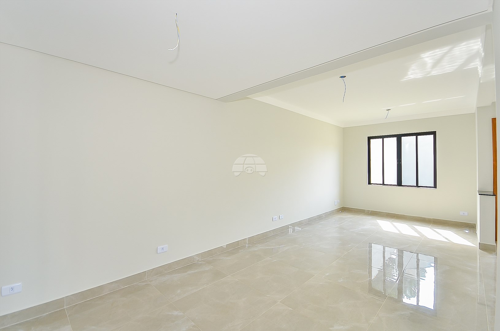 Casa à venda em Santa Cândida, Curitiba — Galvão Vendas - Imóveis a venda em Curitiba