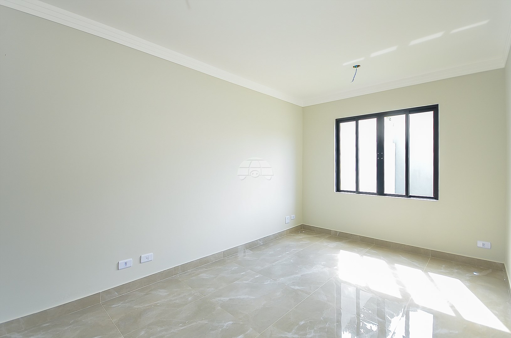 Casa à venda em Santa Cândida, Curitiba — Galvão Vendas - Imóveis a venda em Curitiba