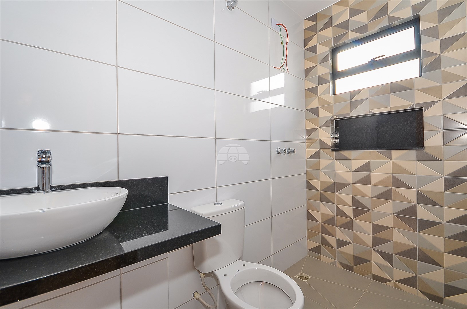 Casa à venda em Santa Cândida, Curitiba — Galvão Vendas - Imóveis a venda em Curitiba