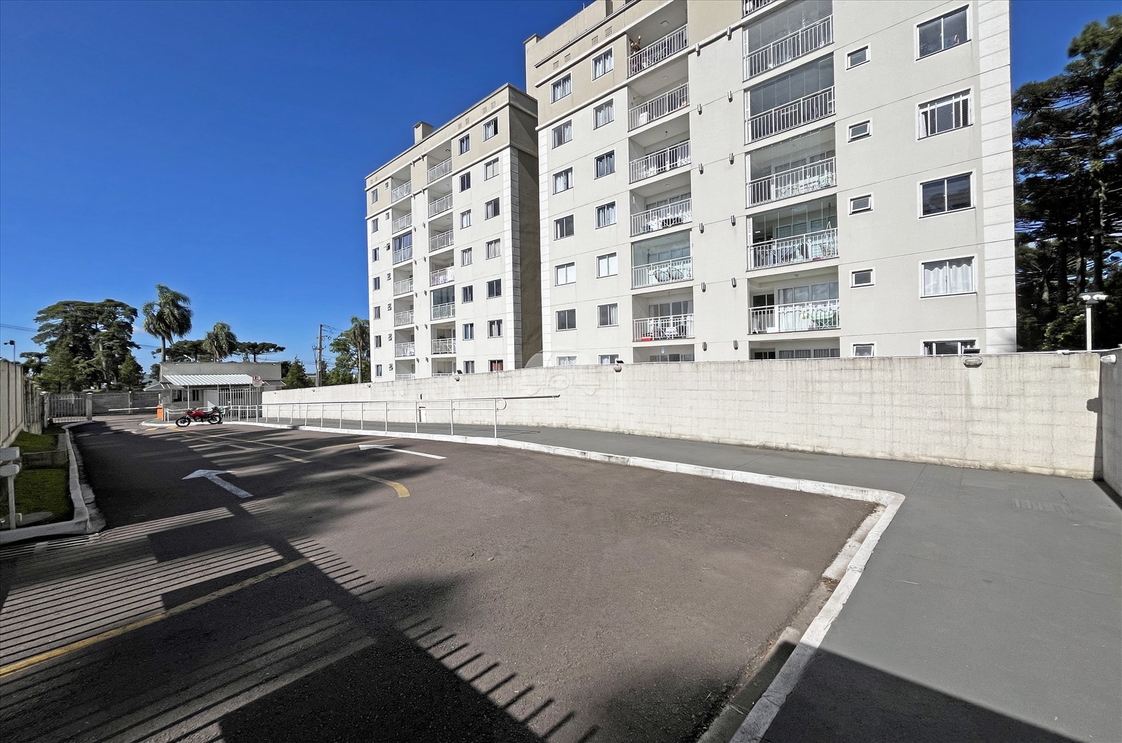 Apartamento para alugar em Atuba, Pinhais — Imobiliária Andrade