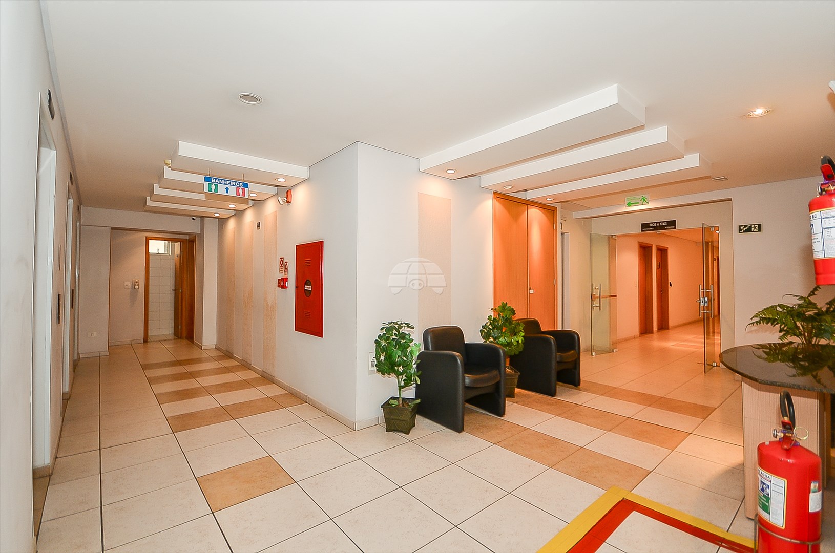 Sala/Conjunto Comercial à venda em Centro, Curitiba — Toyo Imóveis - Curitiba/PR