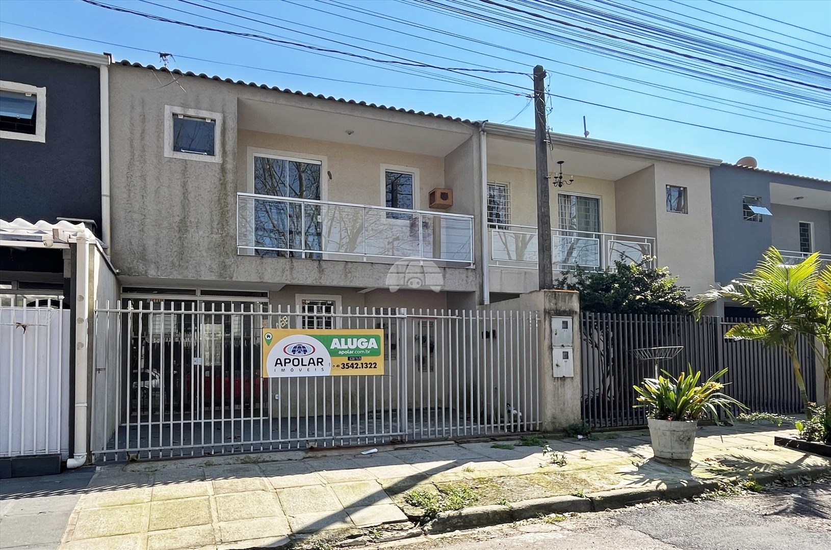 Casa para alugar em Cidade Industrial, Curitiba — Portal Chave Fácil