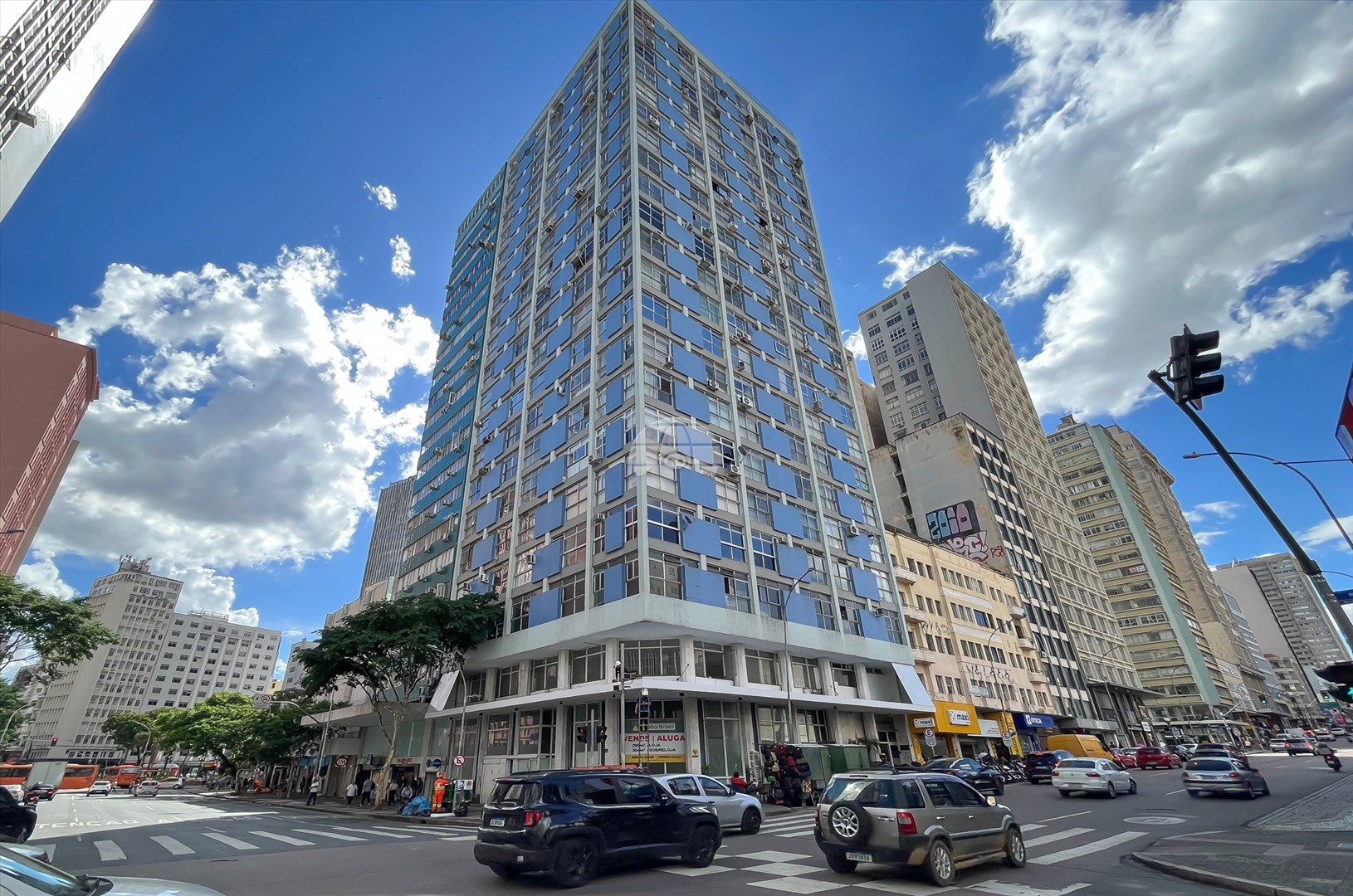 Sala/Conjunto Comercial para alugar em Centro, Curitiba — Portal Chave Fácil