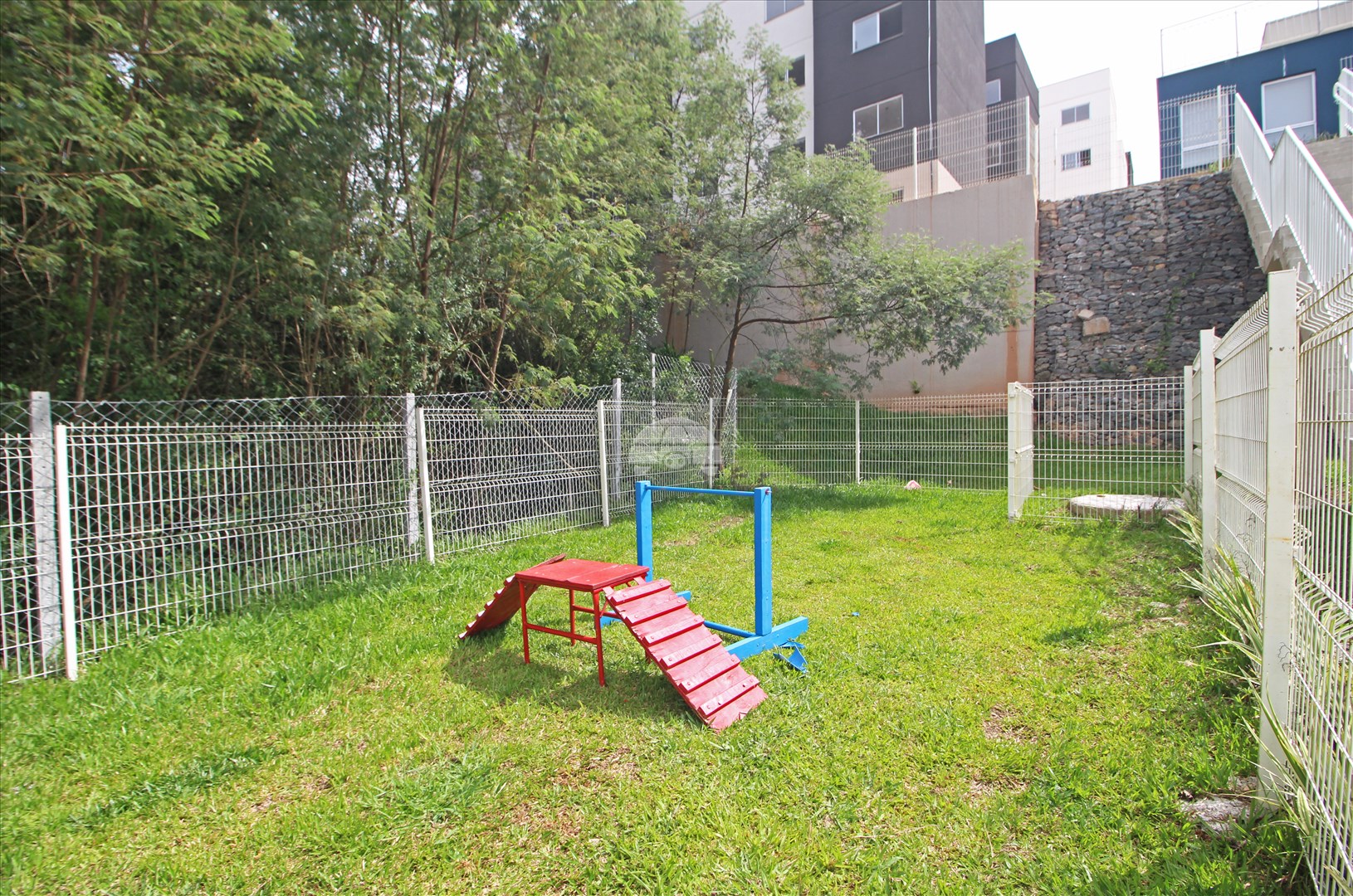Apartamento para alugar em Jardim Campo Verde, Almirante Tamandaré — Portal Chave Fácil