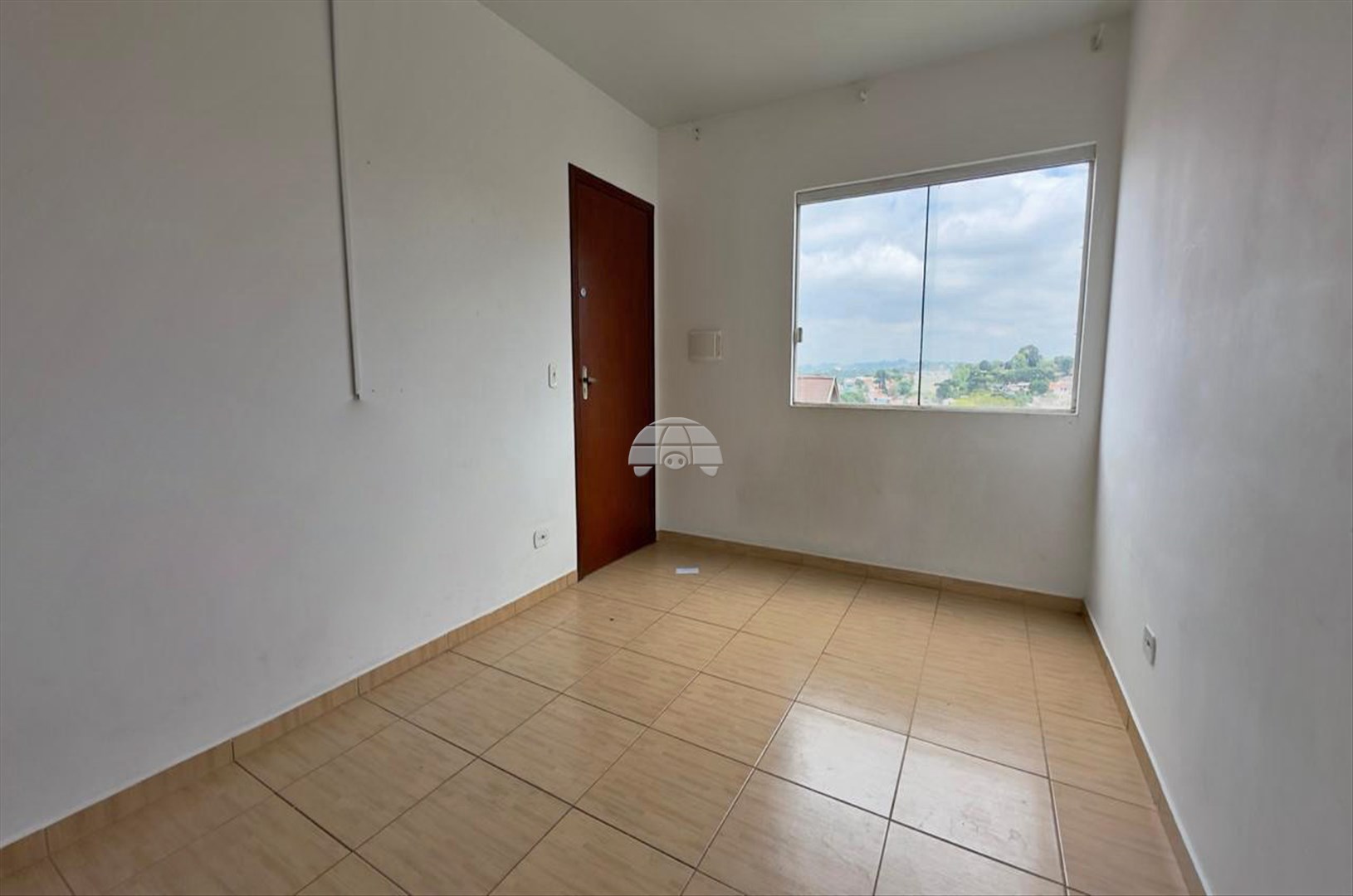 Apartamento para alugar em Parque São Domingos, Colombo — Portal Chave Fácil