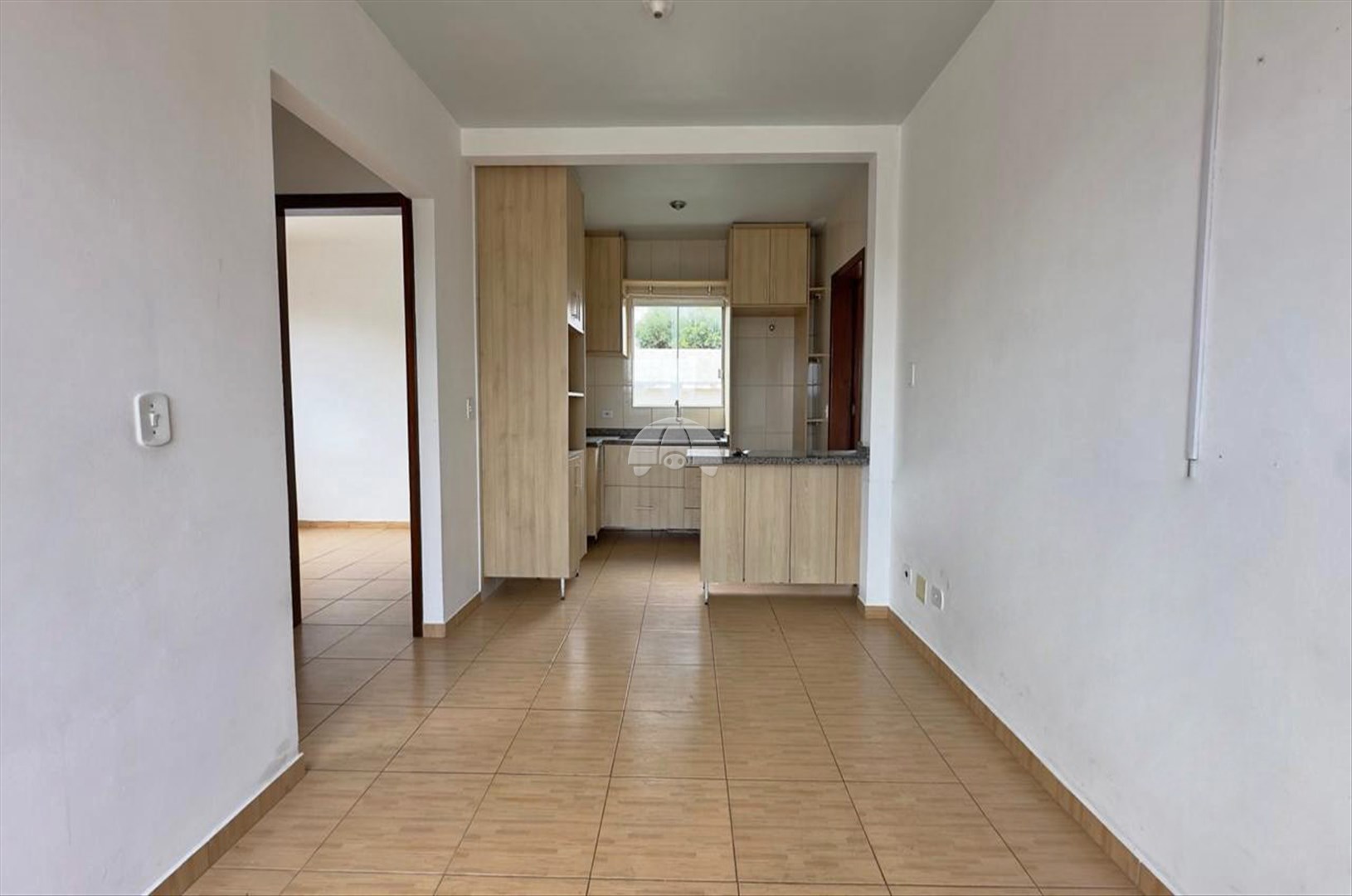 Apartamento para alugar em Parque São Domingos, Colombo — Portal Chave Fácil