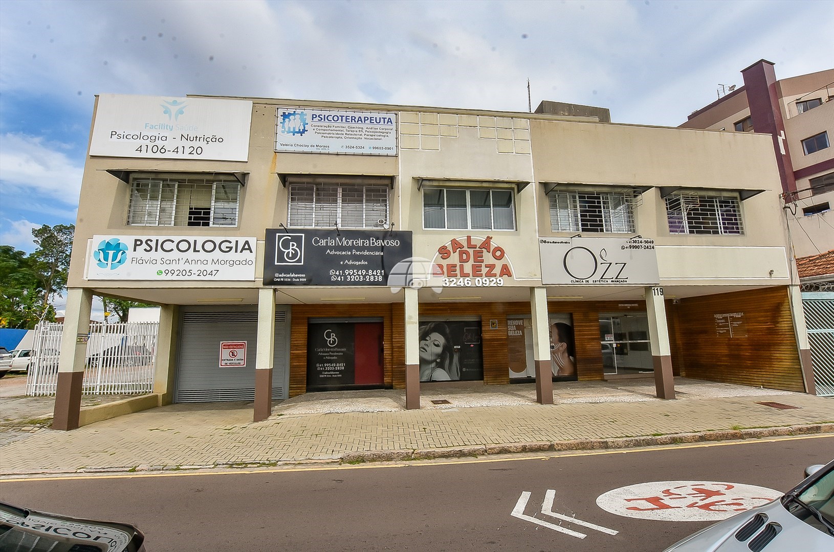 Sala/Conjunto Comercial à venda em Capão Raso, Curitiba — Portal Chave Fácil