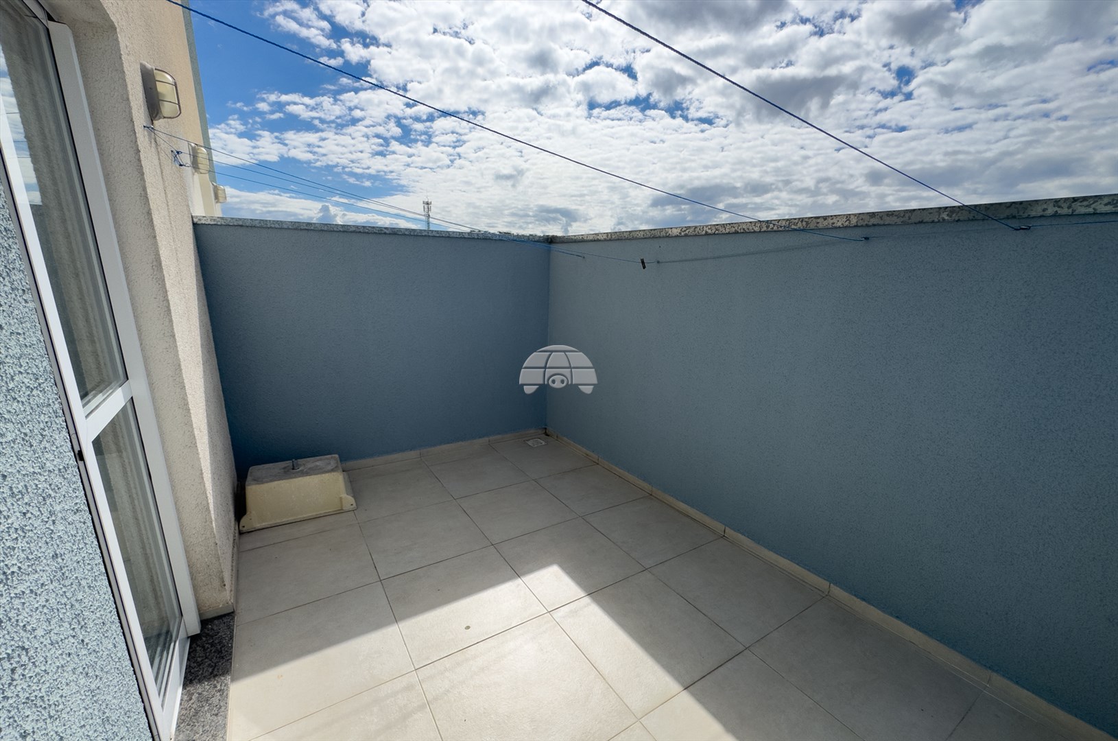 Apartamento à venda em Cajuru, Curitiba — UNA