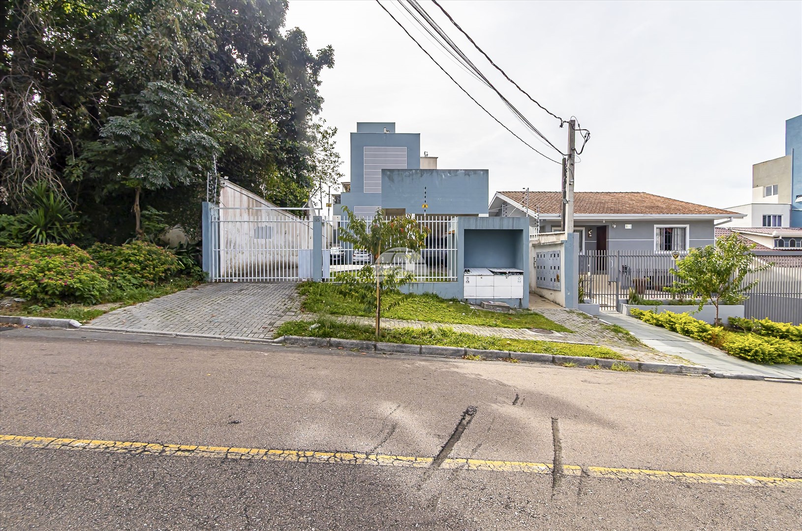 Apartamento à venda em Cajuru, Curitiba — UNA