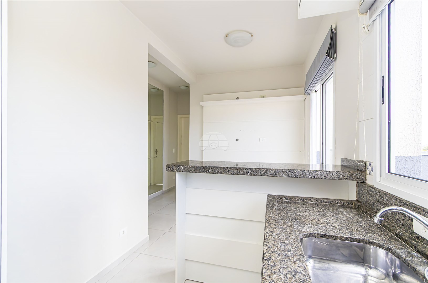 Apartamento à venda em Cajuru, Curitiba — UNA