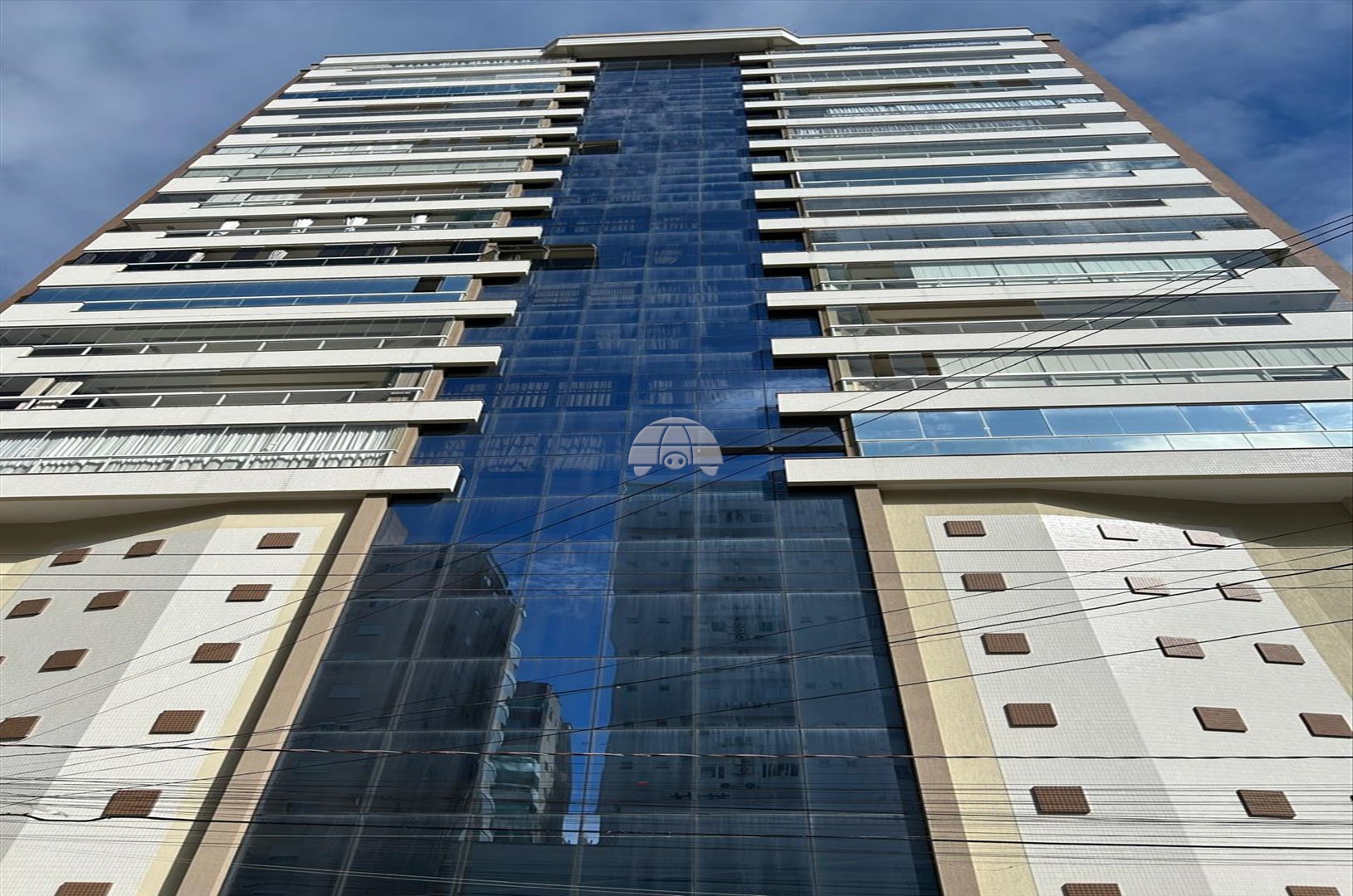 Apartamento à venda em Meia Praia, Itapema — Portal Chave Fácil
