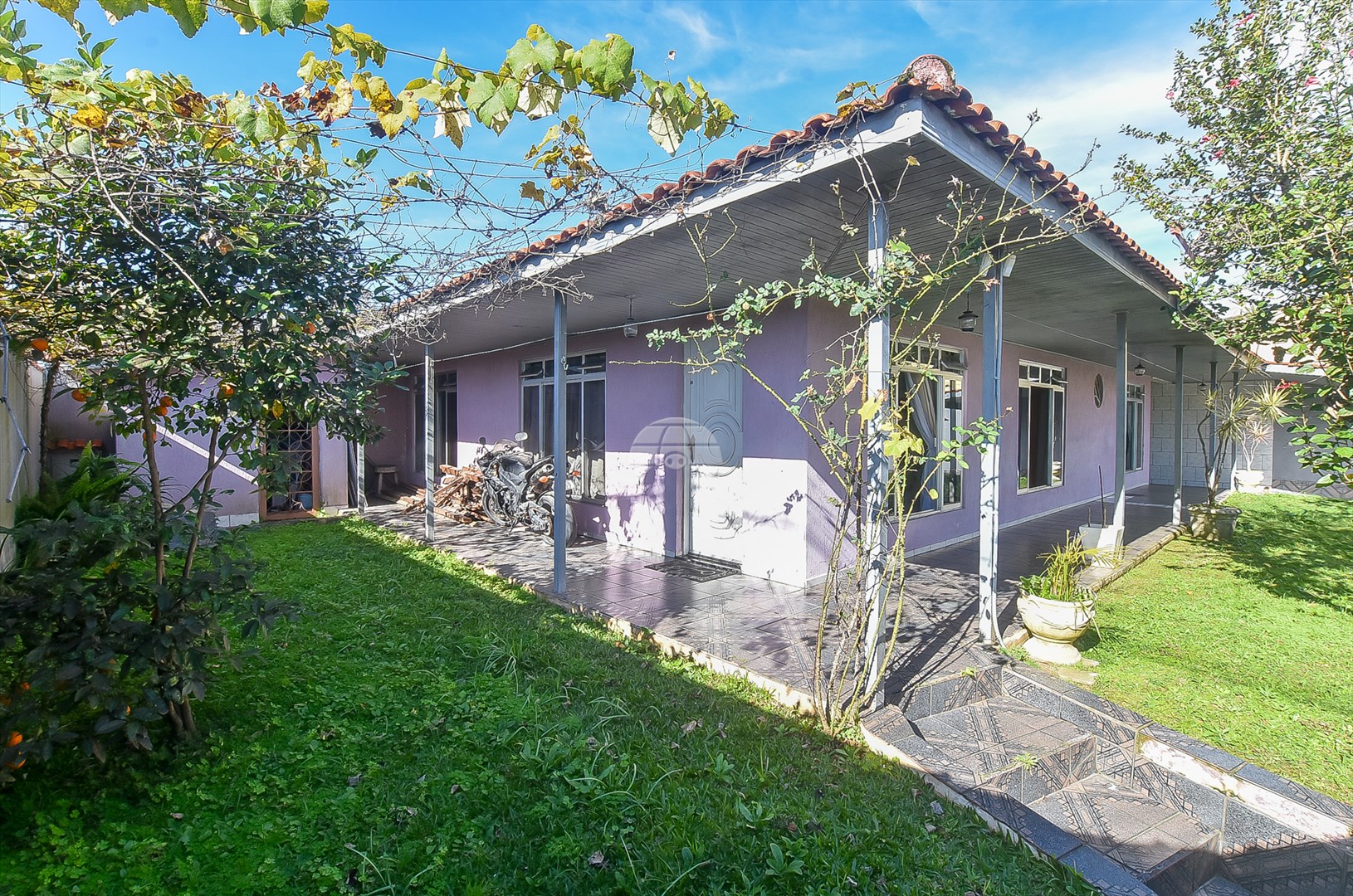Casa à venda em Sítio Cercado, Curitiba — Portal Chave Fácil