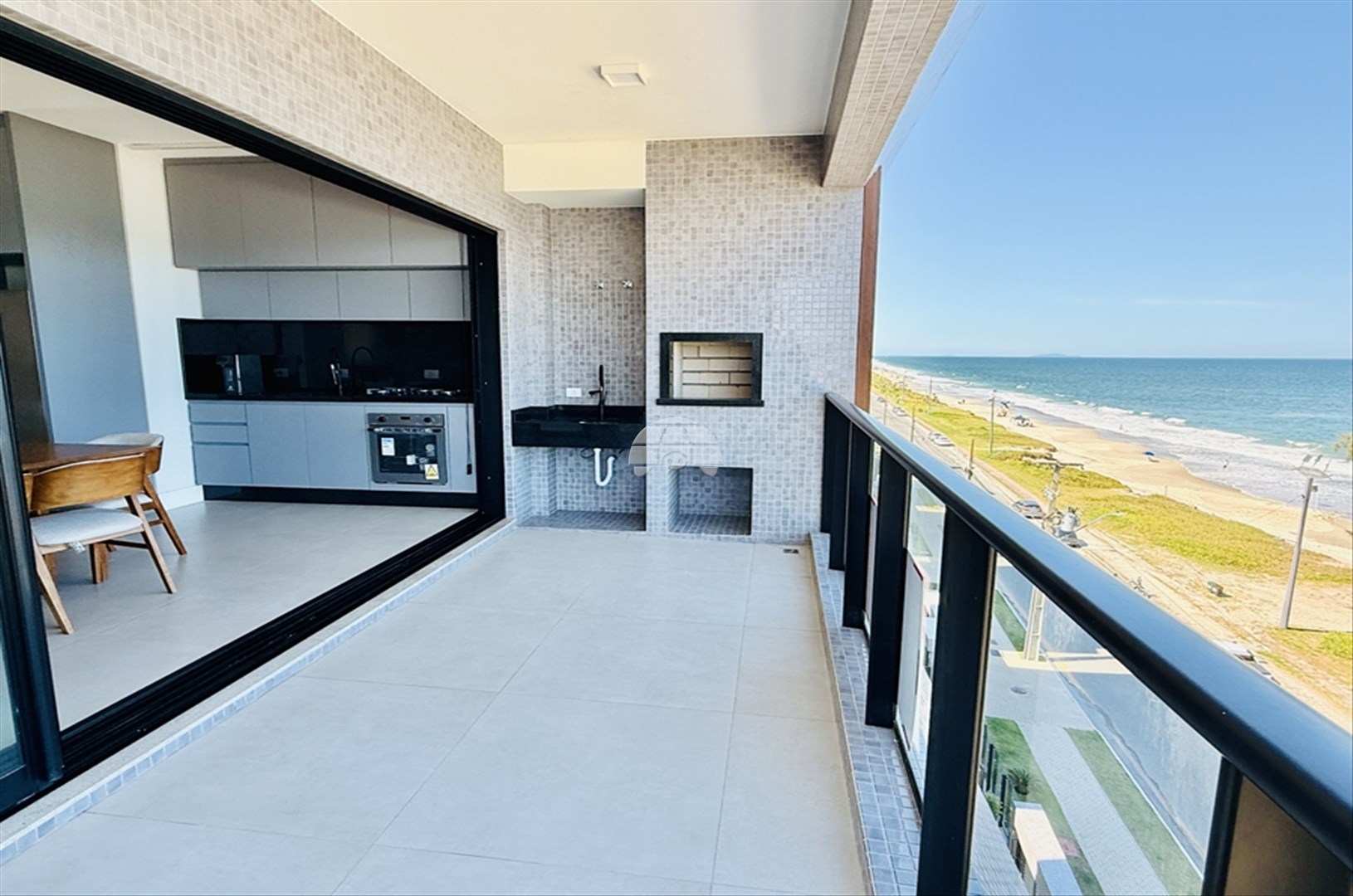 Apartamento à venda em Balneário Marajó, Matinhos — Portal Chave Fácil