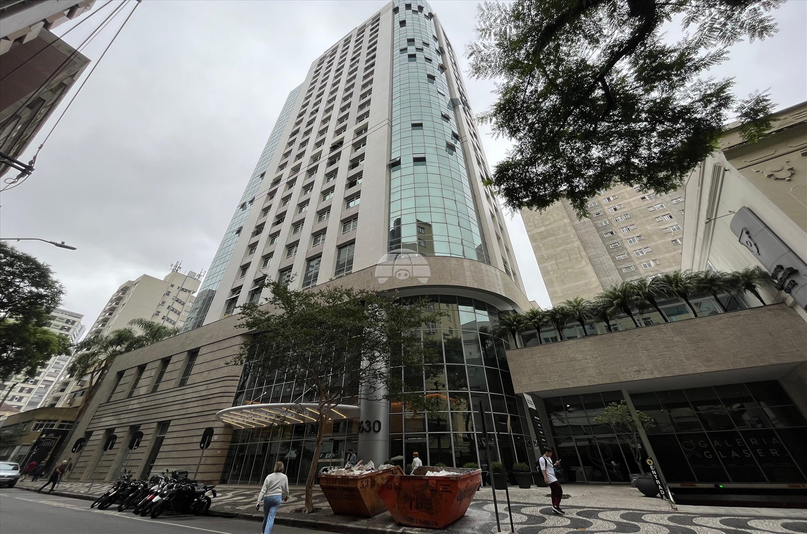 Sala/Conjunto Comercial para alugar em Centro, Curitiba — Portal Chave Fácil