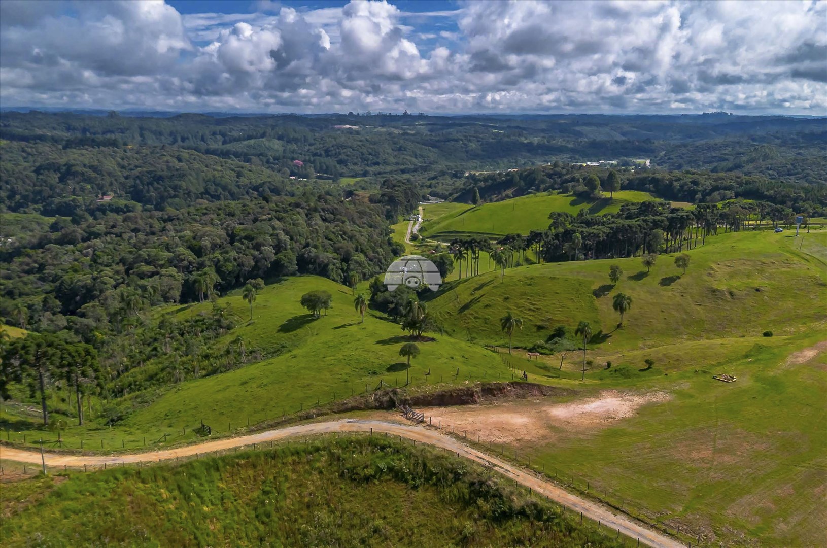 Terreno/Área à venda em Centro, Quatro Barras — Portal Chave Fácil