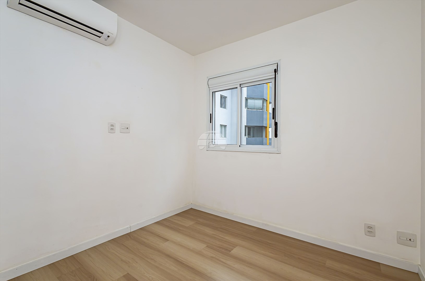 Apartamento à venda em Portão, Curitiba — MAFI ADMINISTRADORA DE IMOVEIS LTDA