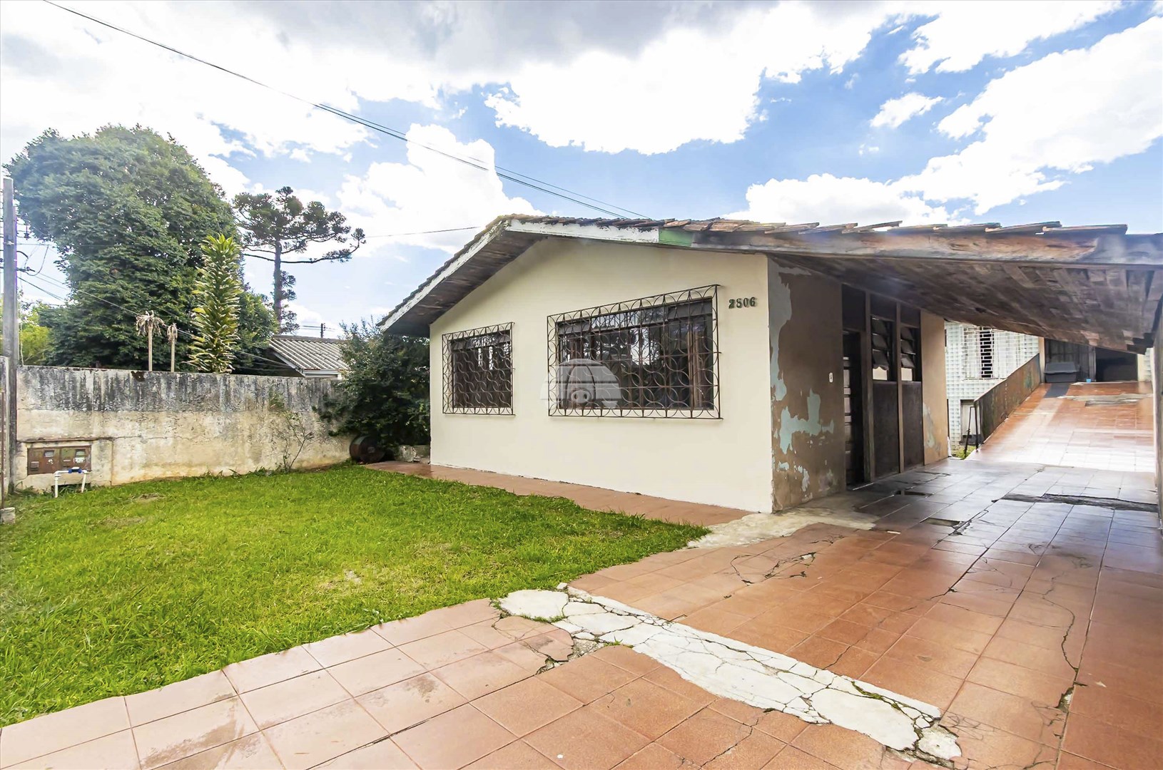 Terreno/Área à venda em Boqueirão, Curitiba — Portal Chave Fácil