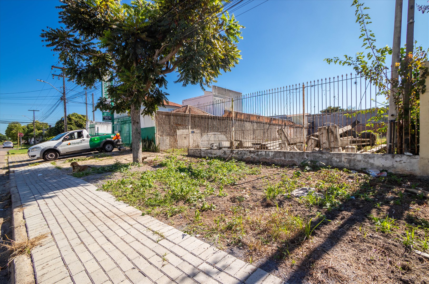 Terreno/Área à venda em Boqueirão, Curitiba — Portal Chave Fácil