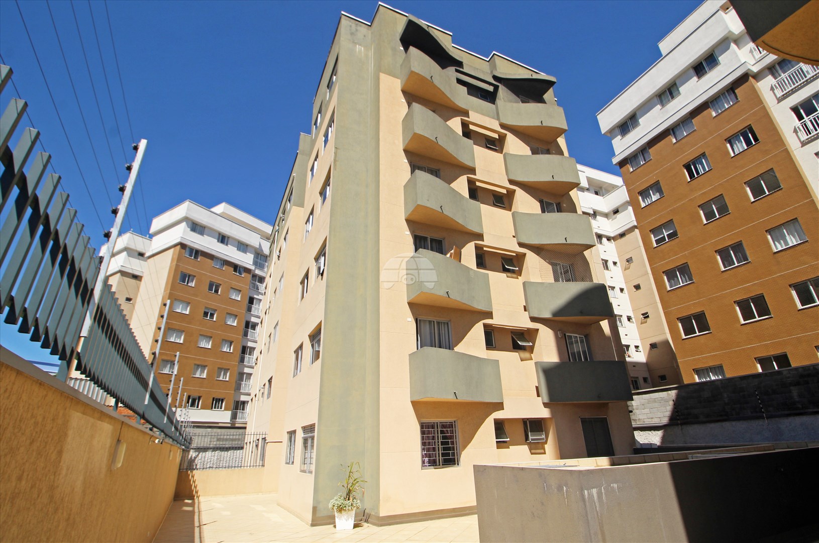 Apartamento para alugar em Portão, Curitiba — Portal Chave Fácil